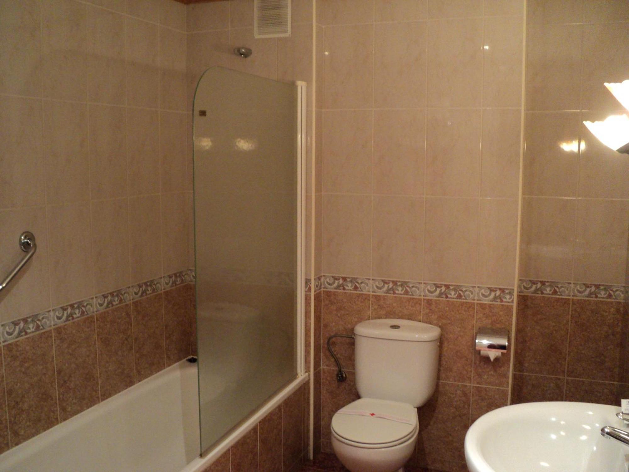 Hostal Carlos V Puebla de Sanabria Extérieur photo